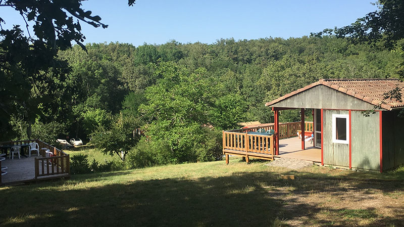 Le Couderc est un camping naturiste familial en Dordogne